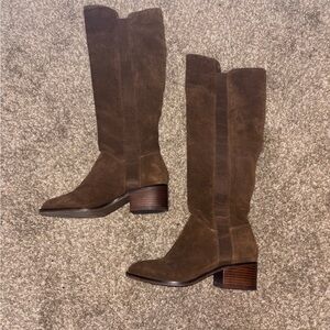 Steve Madden Giselle Brown Suede Boots Size 5.5